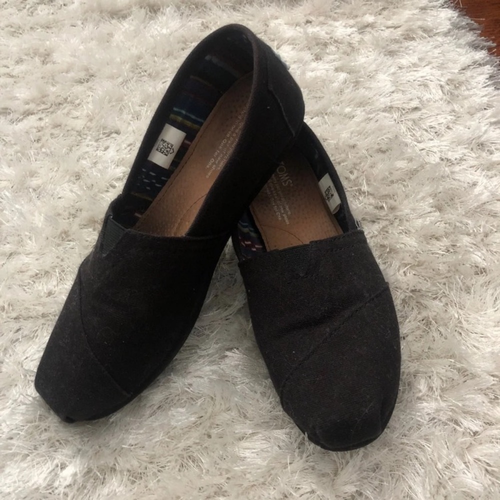 Toms size 7.5